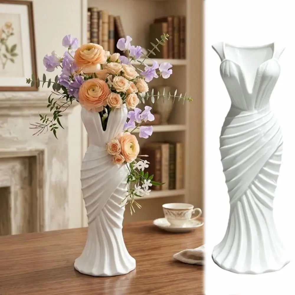Minimalist-Style Elegant Dress